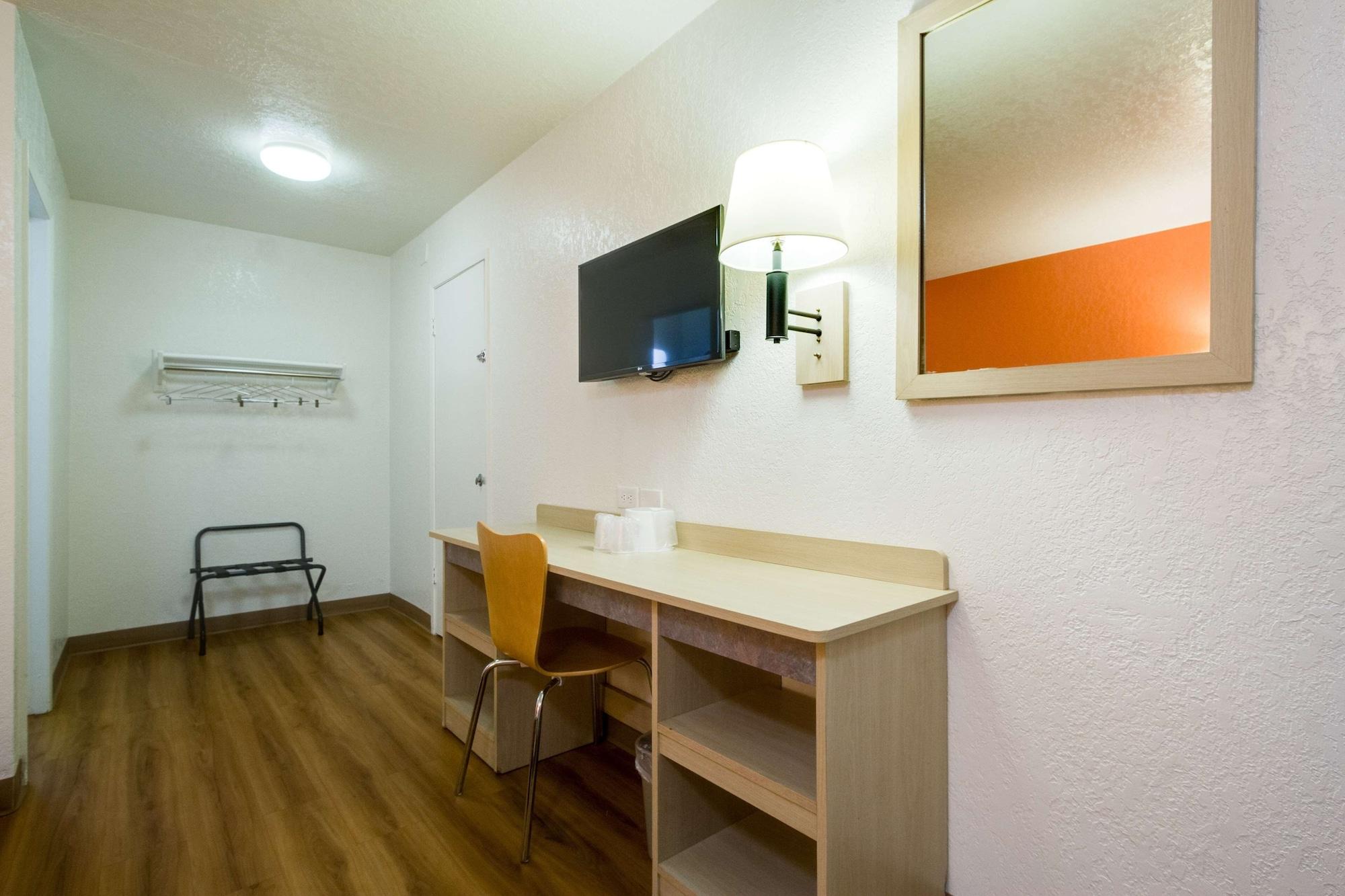 Park Inn By Radisson, Lakewood Eksteriør bilde