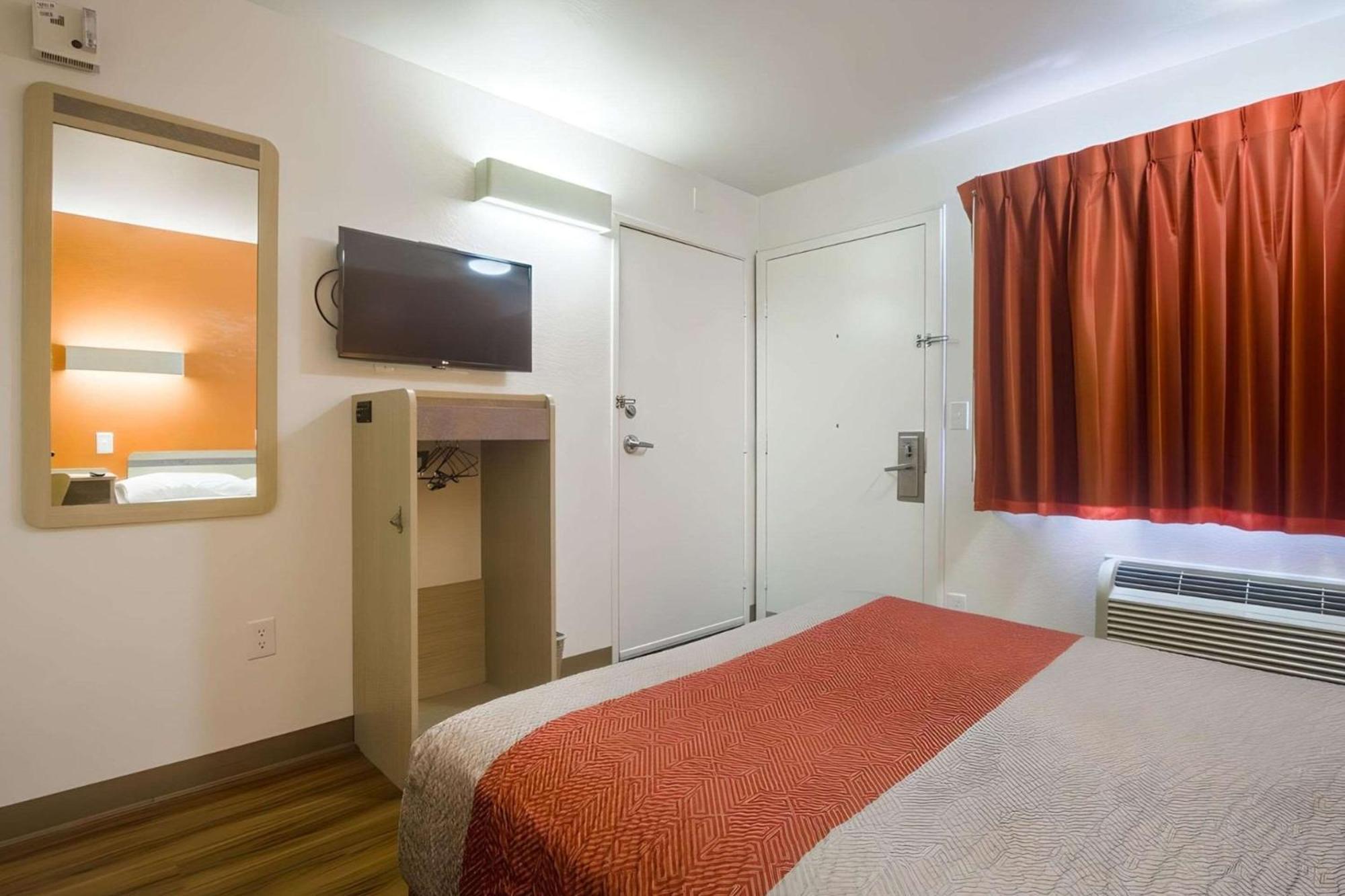 Park Inn By Radisson, Lakewood Eksteriør bilde