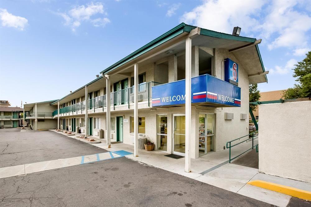 Park Inn By Radisson, Lakewood Eksteriør bilde